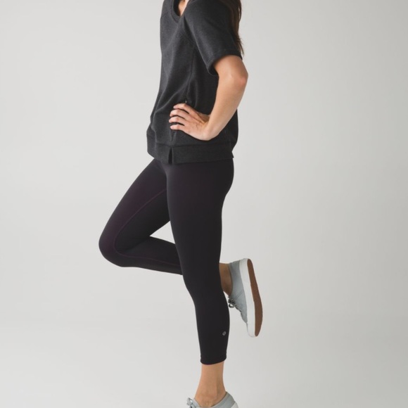 SOLD - Lululemon Wunder Under Crop Reversible - Picture 6 of 6